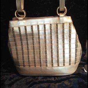 Lovely vintage gold shoulder bag, new condition